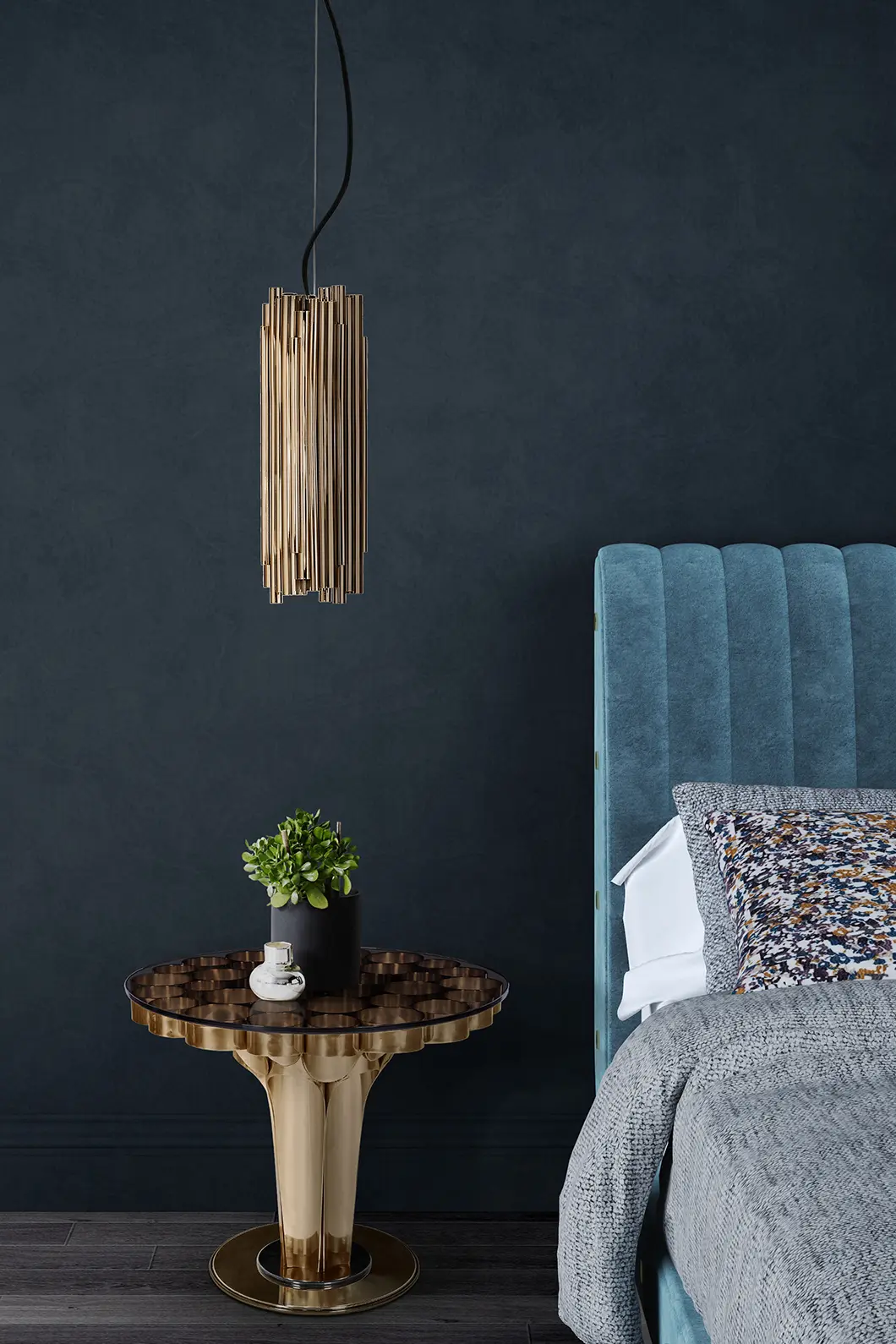 Brubeck pendant light with polished brass tubes and art deco design